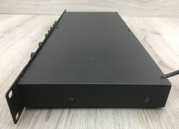 Boss RV-1000
