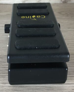 Caline CP-31P Volume pedal e Booster