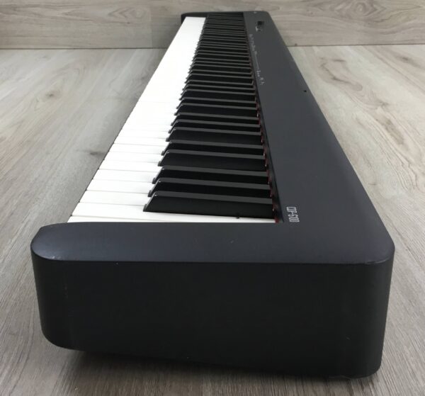 Casio CDP-S100 con supporto in legno