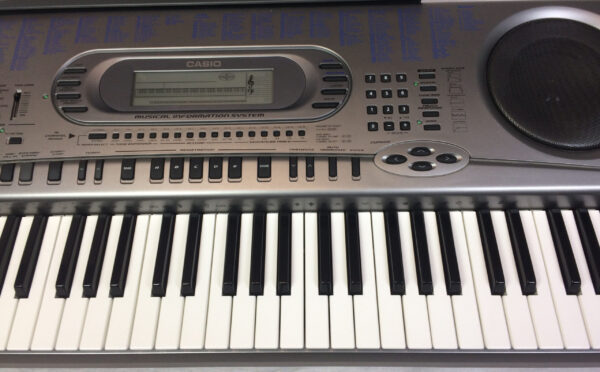 Casio WK-1800
