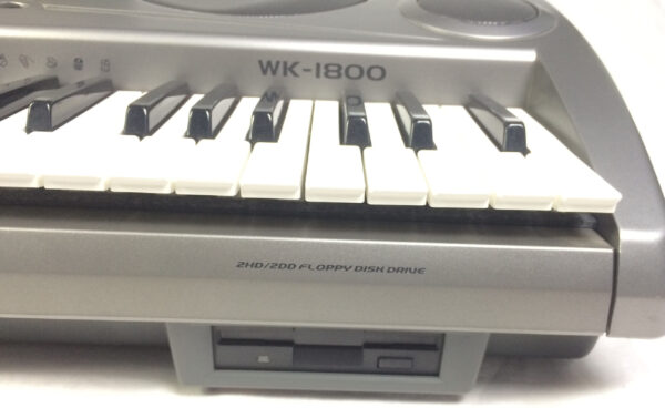 Casio WK-1800