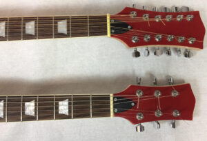 Chitarra elettrica doppio manico tipo Gibson SG