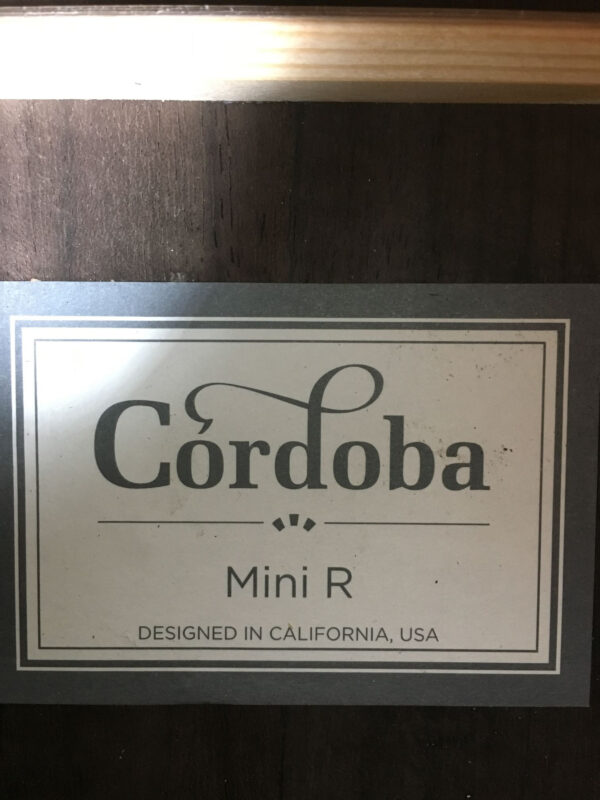 Cordoba Mini R Travel con custodia
