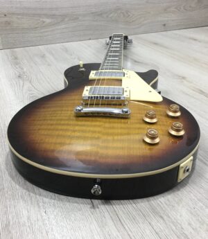 Eko VL-480 Honey Burst Flamed + elettronica CTS
