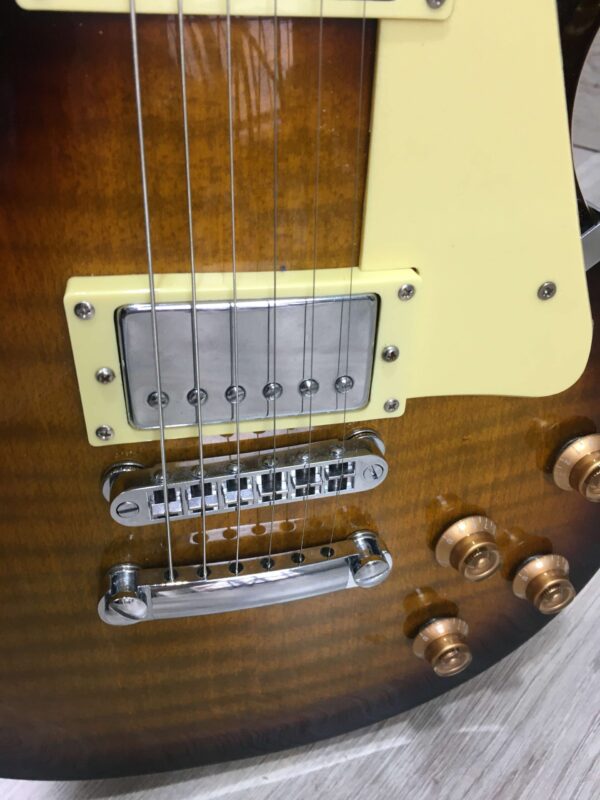 Eko VL-480 Honey Burst Flamed + elettronica CTS