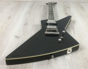Epiphone Extura prophecy black aged gloss