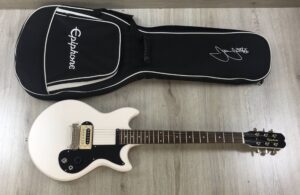 Epiphone Joan Jett Olympic Special Aged Classic White