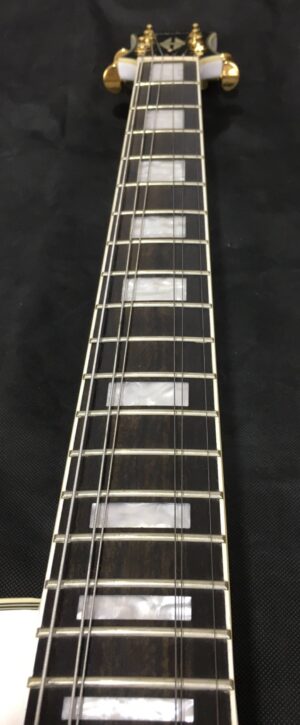 Epiphone Les Paul Custom Alpine White seriale 18051507422