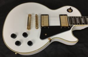 Epiphone Les Paul Custom Alpine White seriale 18051507422