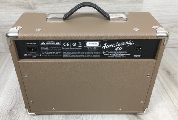 Fender Acoustasonic 40