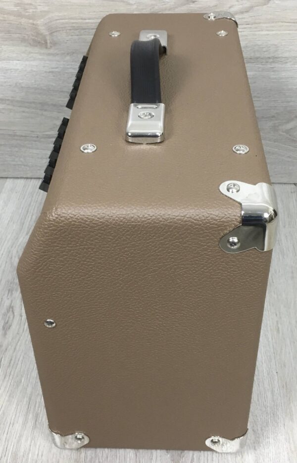 Fender Acoustasonic 40