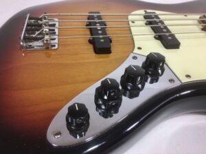 Fender American Deluxe Jazz Bass seriale DZ6289122