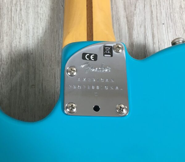 Fender American Professional Telecaster II Serial US210017538