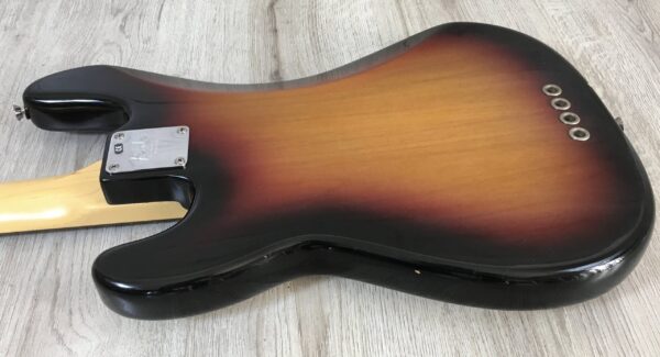 Fender American Standard Precision Bass serial Z4166170