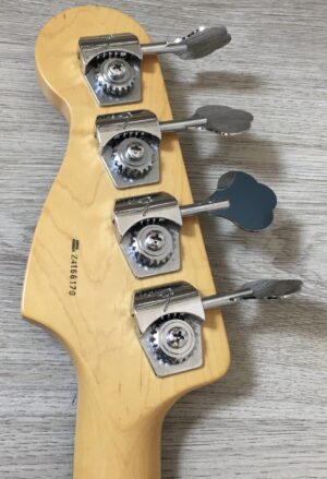 Fender American Standard Precision Bass serial Z4166170