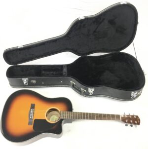 Fender CD-60CE SB-DS-V2 con custodia rigida