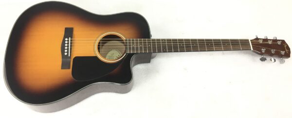 Fender CD-60CE SB-DS-V2 con custodia rigida