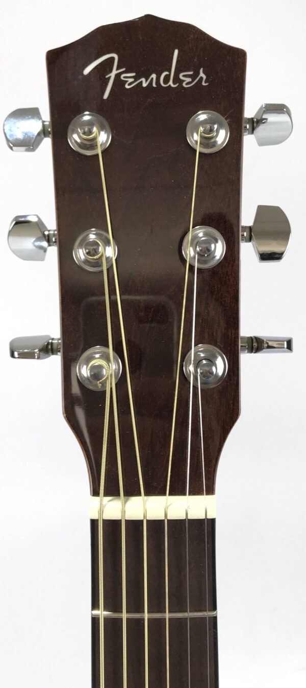 Fender CD140 SCE Natural con custodia rigida