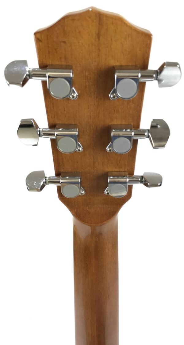 Fender CD140 SCE Natural con custodia rigida