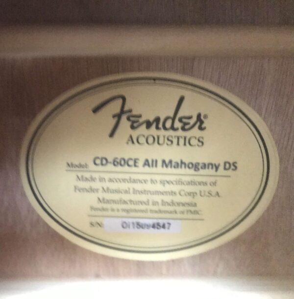 Fender CD60CE All Mahogany