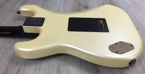 Fender Contemporary Stratocaster Japan 1984 1987