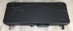 Fender Deluxe Molded Case Strat/Tele Black