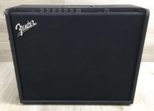 Fender Mustang GT200
