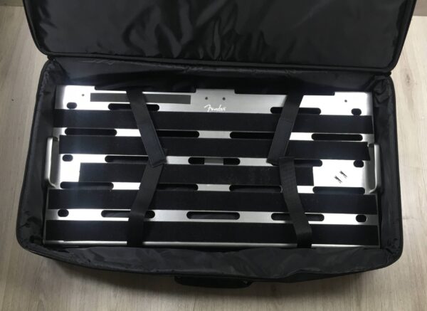 Fender Professional Pedal Board with Bag (Large)