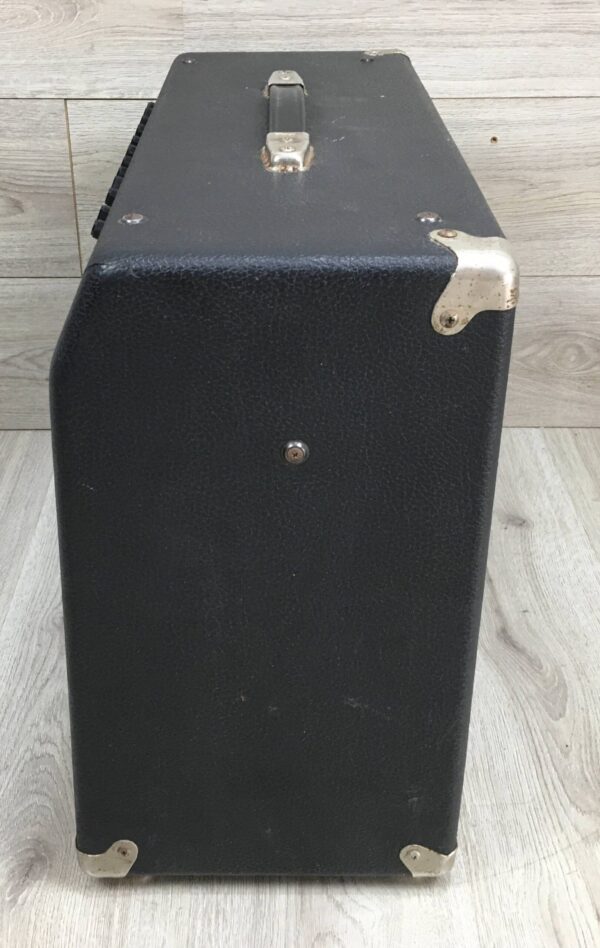 Fender Roc-Pro 1000