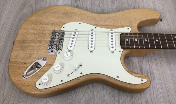 Fender Squier Classic Vibe 60s Stratocaster LRL body artigianale