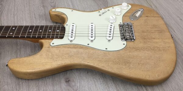 Fender Squier Classic Vibe 60s Stratocaster LRL body artigianale