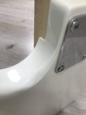 Fender Squier Sonic Bronco Bass White