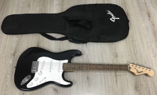 Fender Squier Stratocaster Black