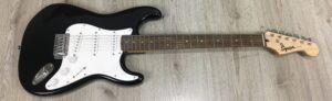 Fender Squier Stratocaster Black