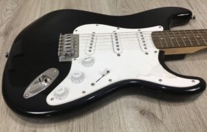 Fender Squier Stratocaster Black