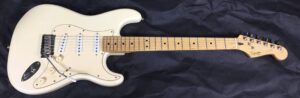 Fender Squier Stratocaster Deluxe Pearl White Metallic