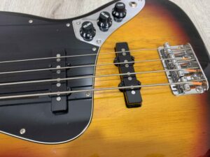 Fender Squier Vintage Modified Jazz Bass 77