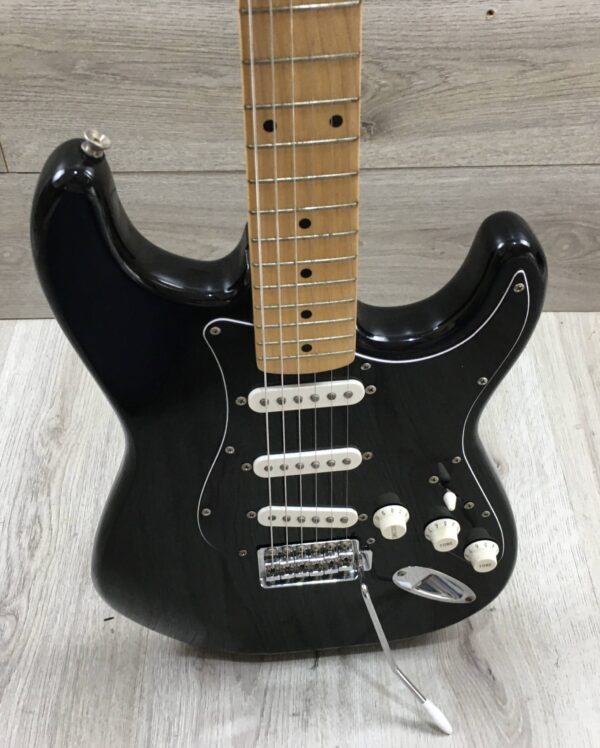 Fender Squire stratocaster made in Korea