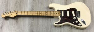 Fender Standard Stratocaster LH serial MN8306348 Lace Sensor