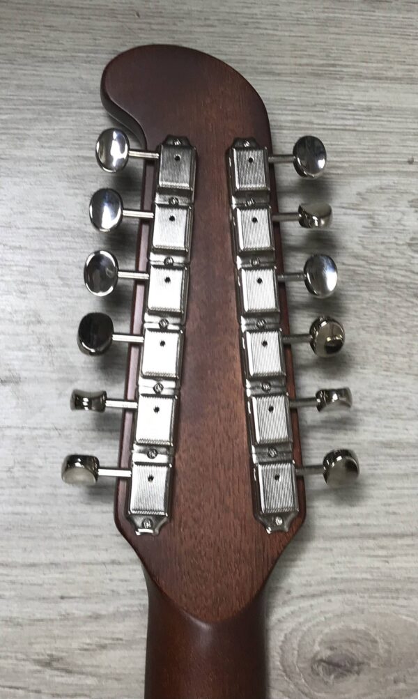 Fender Villager XII