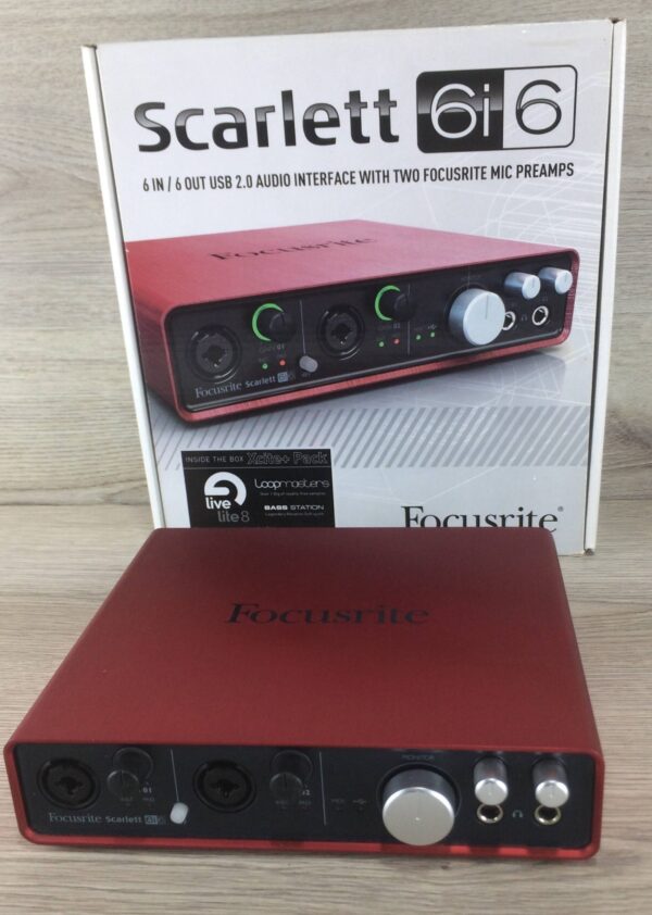 Focusrite Scarlett 6i6