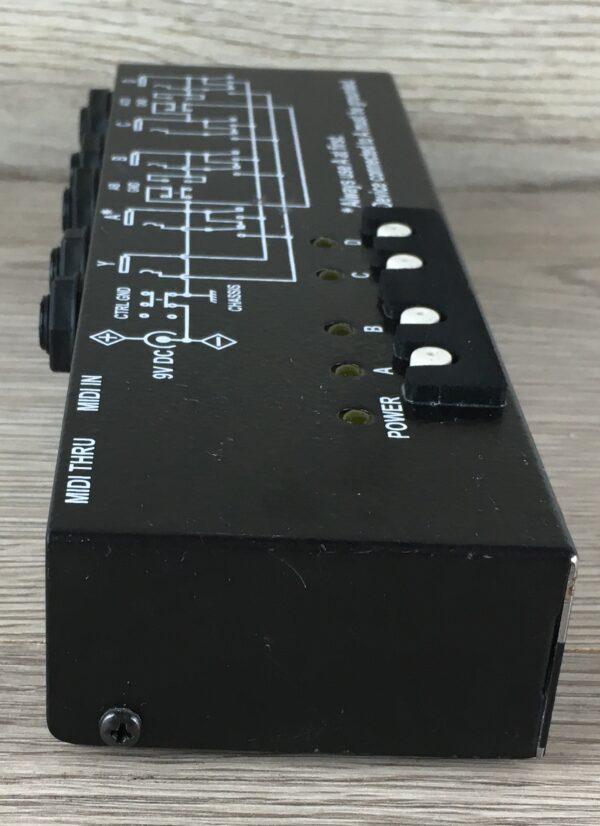 G-Lab LMS-1 Line midi switcher