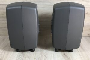 Genelec 8050b