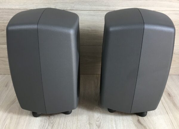 Genelec 8050b