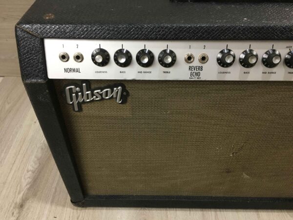 Gibson Vanguard GA-77 RET