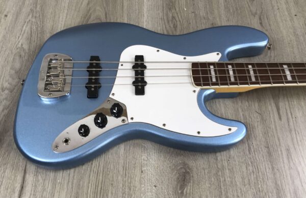 G&L jb Tribute LPB