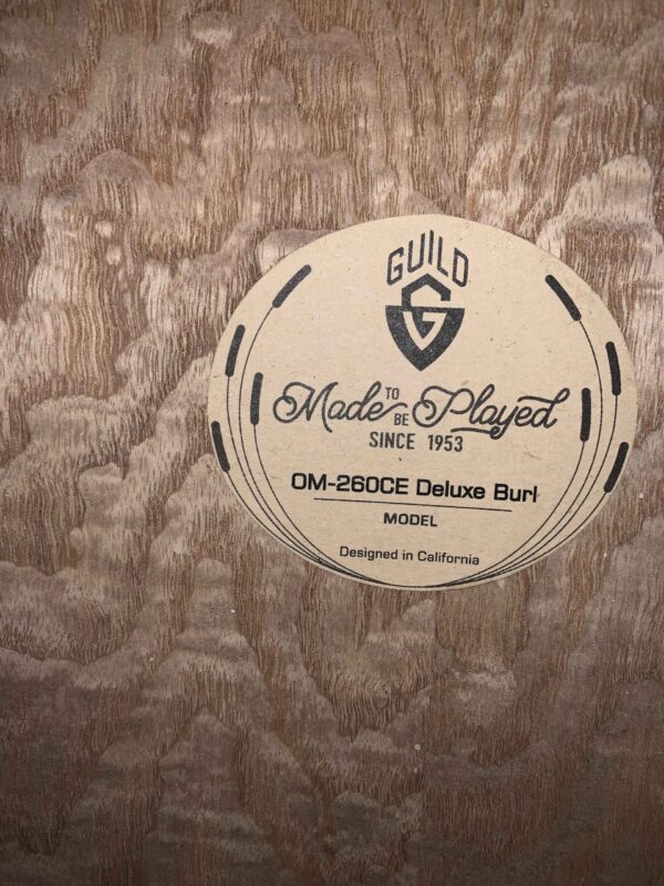 Guild OM-260CE Deluxe Burl