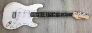 Harley Benton ST-20 WH
