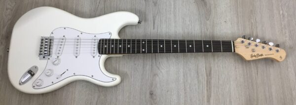 Harley Benton ST-20 WH