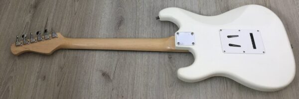 Harley Benton ST-20 WH